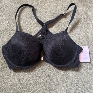 Black lace bra size 36b